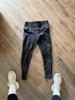 ALO 7/8 Black High-Waist Leggings